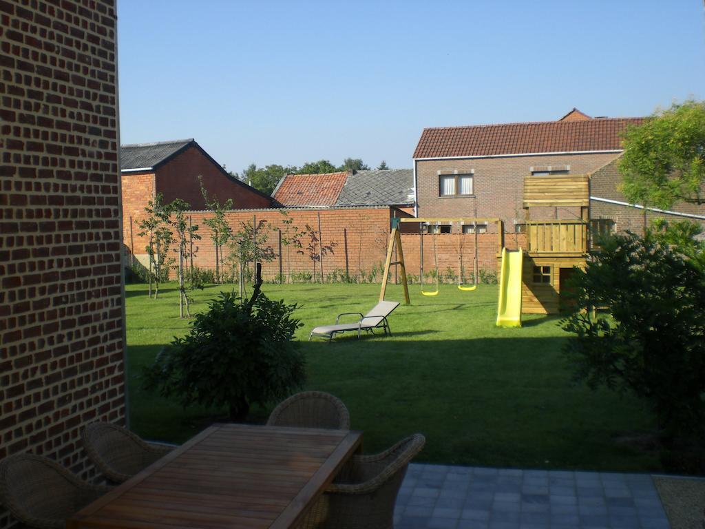 B&B De Fruithoeve Hoeselt Kültér fotó